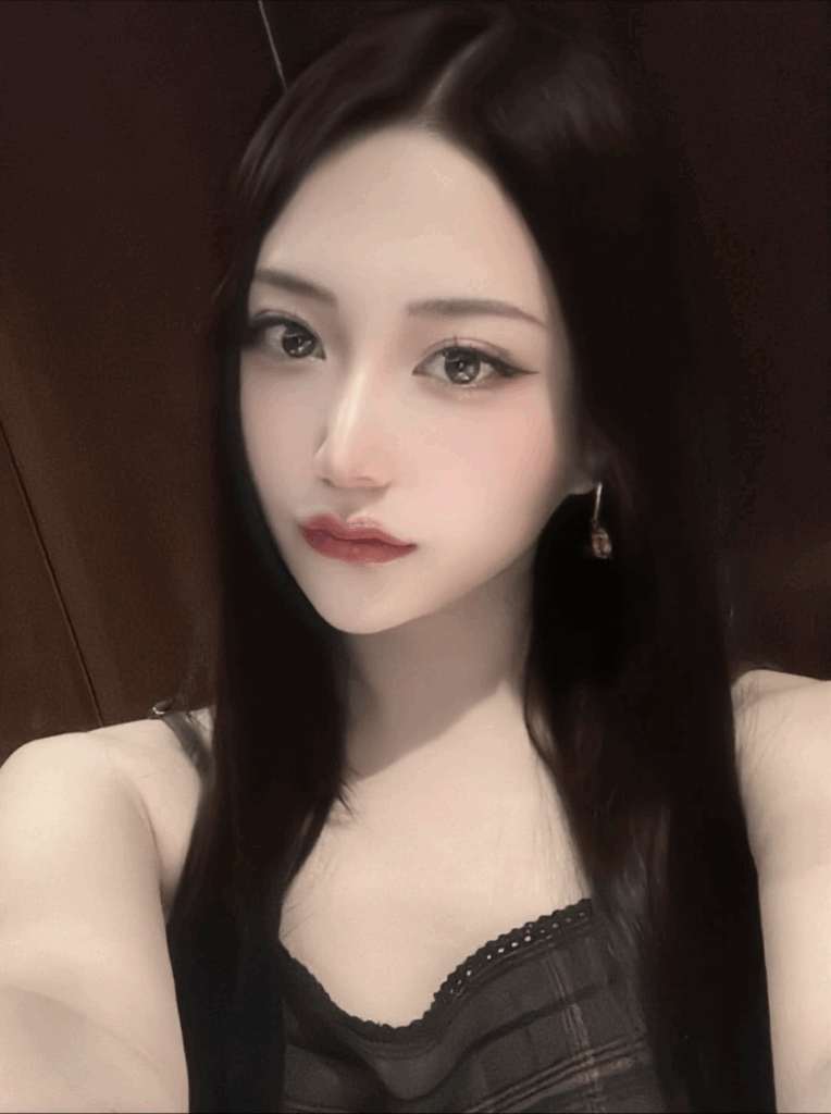 本郷 一妃の写真