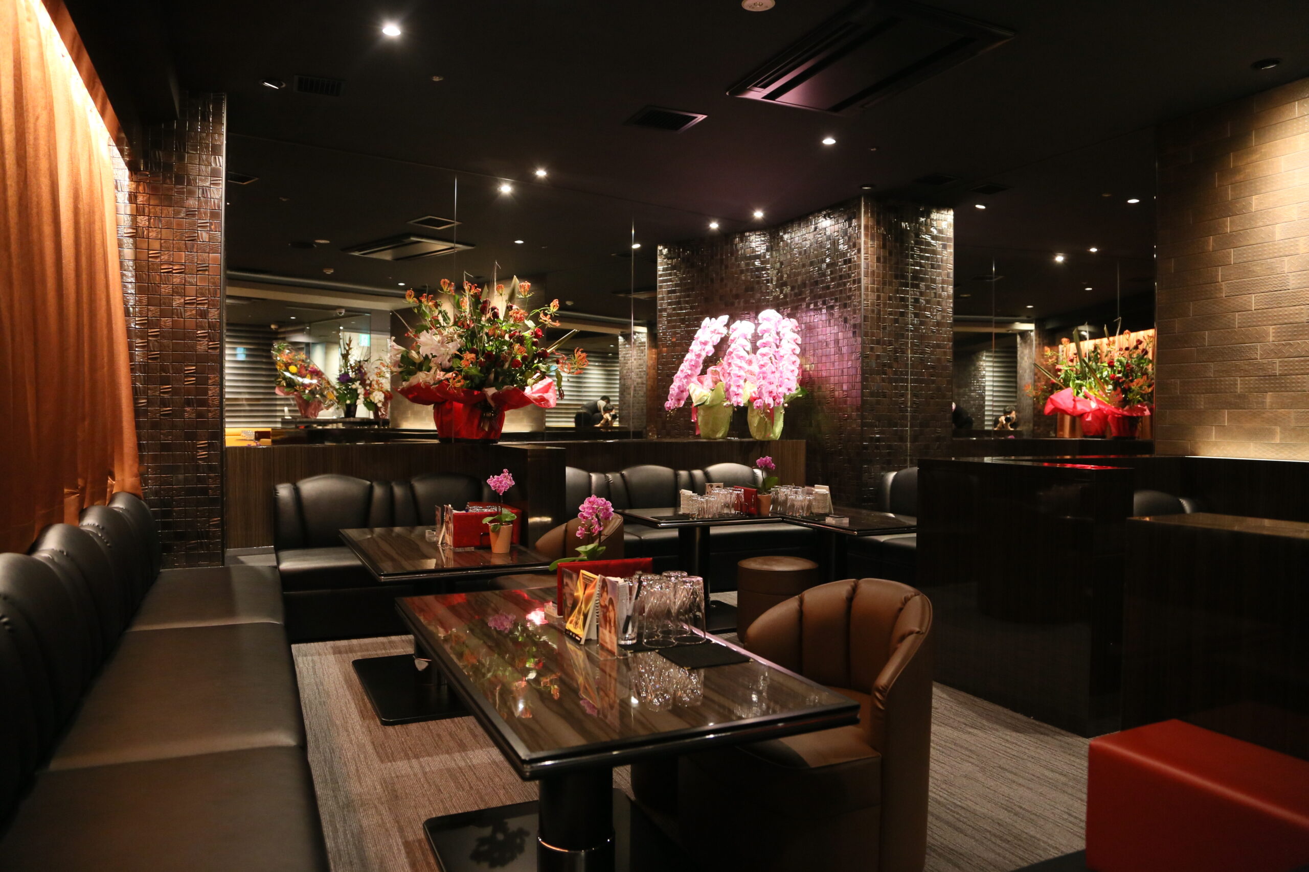 アリーナプレミアム店内2